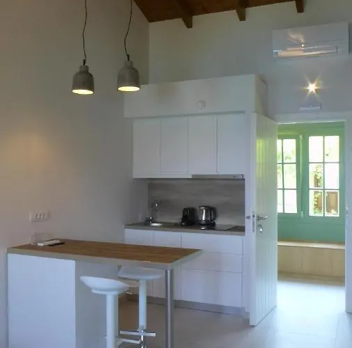 Caltabania Apartment Áyios Nikítas