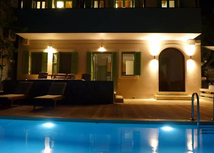 Caltabania Apartment